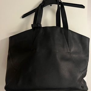 Lululemon All Day Tote